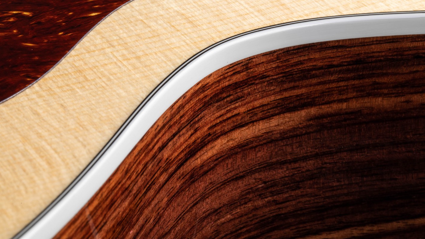 214ce DLX Layered Rosewood Acoustic-Electric Guitar | Taylor Guitars 214ce DLX Layered Rosewood Acoustic-Electric Guitar | Taylor Guitars